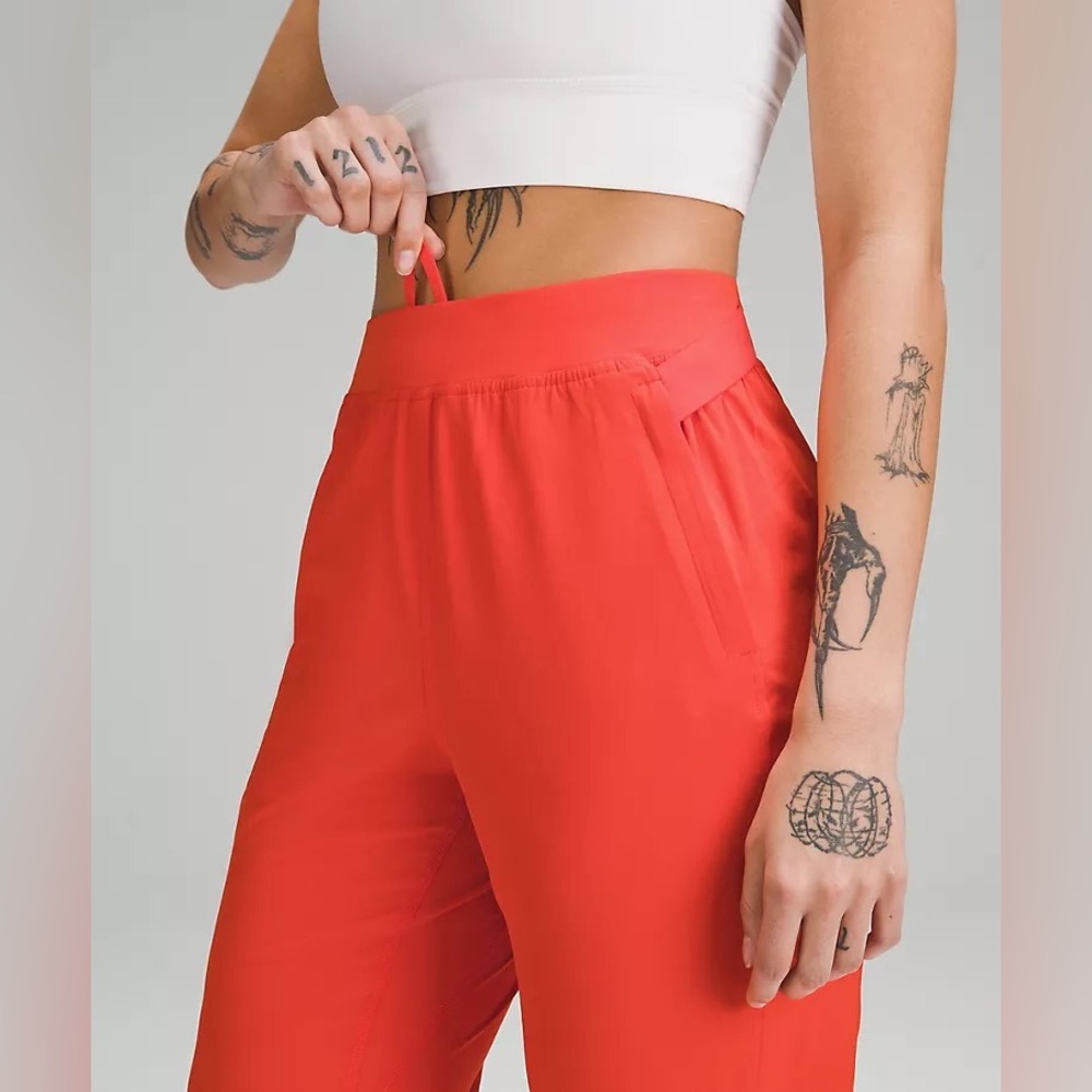 NWT Lululemon Adapted State High-Rise Jogger Airflow - Picture 5 of 7